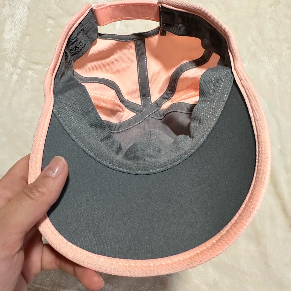 Adidas Cap - Picture 2 of 2
